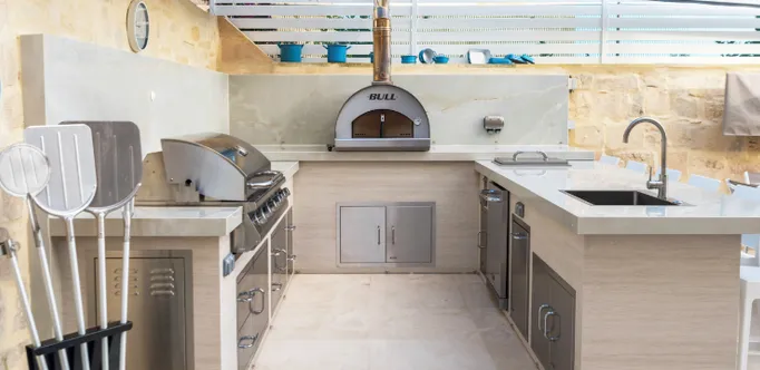 Bull Outdoorküche in einem mediterranen Stil